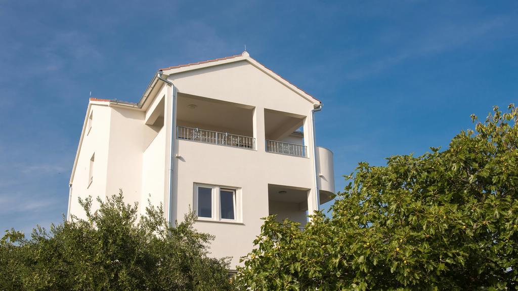 Apartment Arta فوديس المظهر الخارجي الصورة