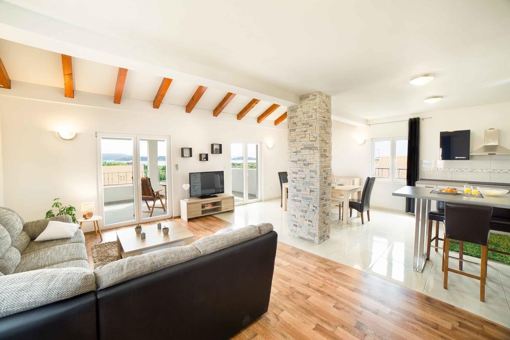 Apartment Arta فوديس المظهر الخارجي الصورة